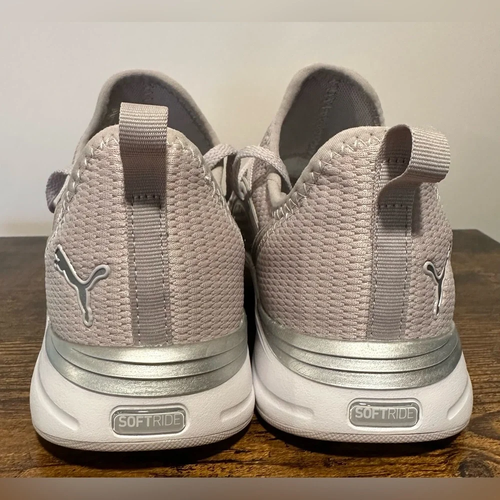 Puma Women’s Gray Softride Sophia 2 NWT Size 6